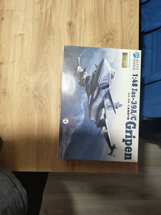 Model plastikowy 1-48 Gripen A/C