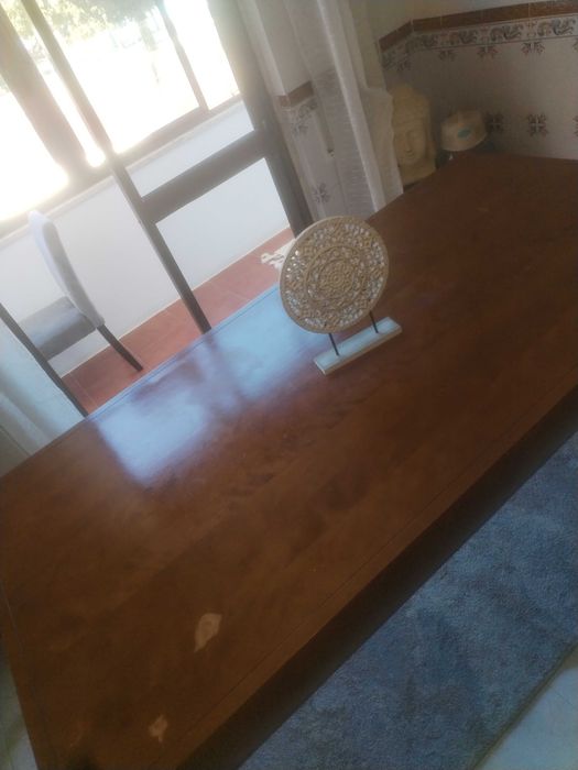 Mesa de sala muito bonita