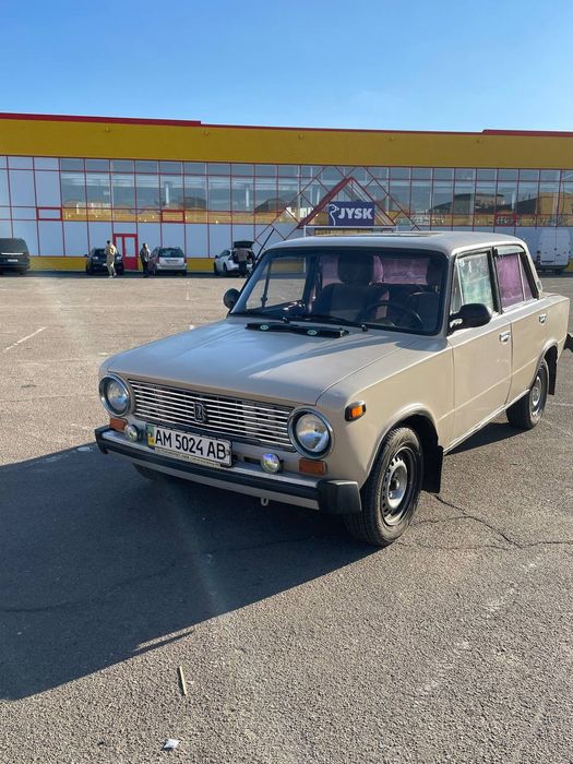 ВАЗ 21013 1986.Газ/Бензин.
