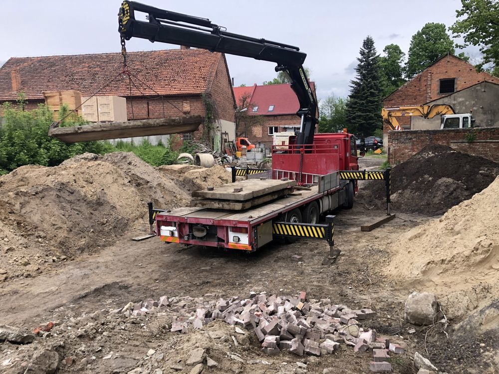 Transport laweta, usługi HDS Żuraw, pomoc drogowa, niskopodwozie