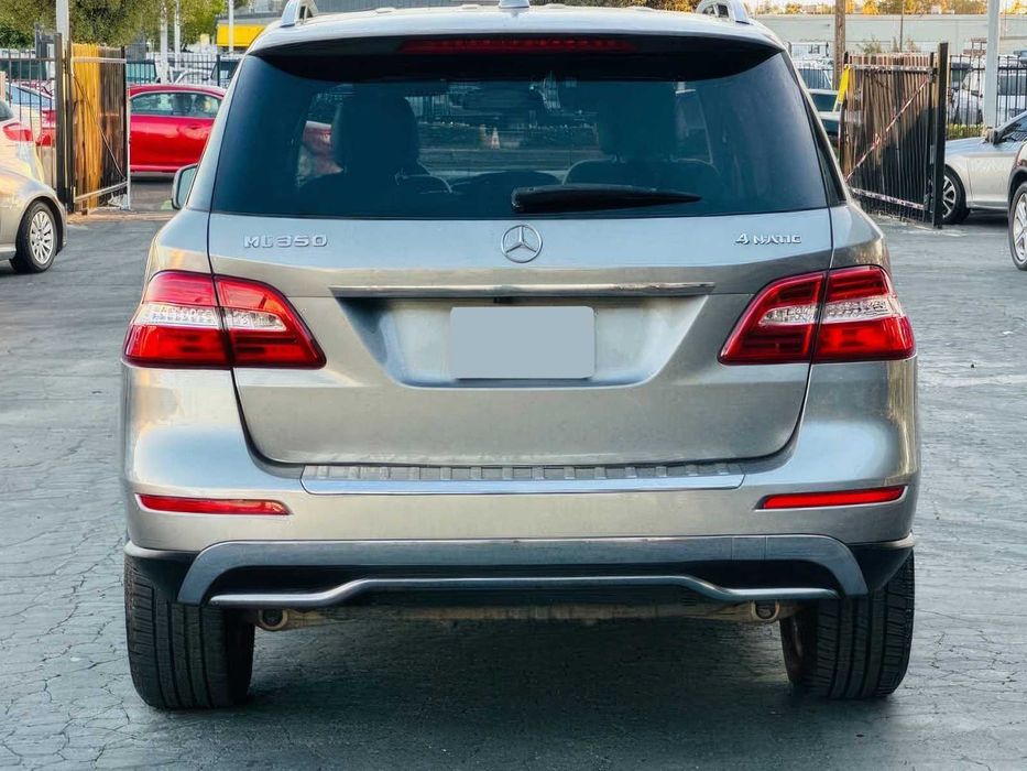 Mercedes-Benz M-Class ML 350 4MATIC      2013