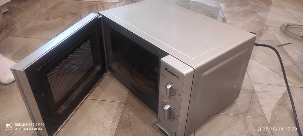 Mikrofalőwka Panasonic i Toshiba