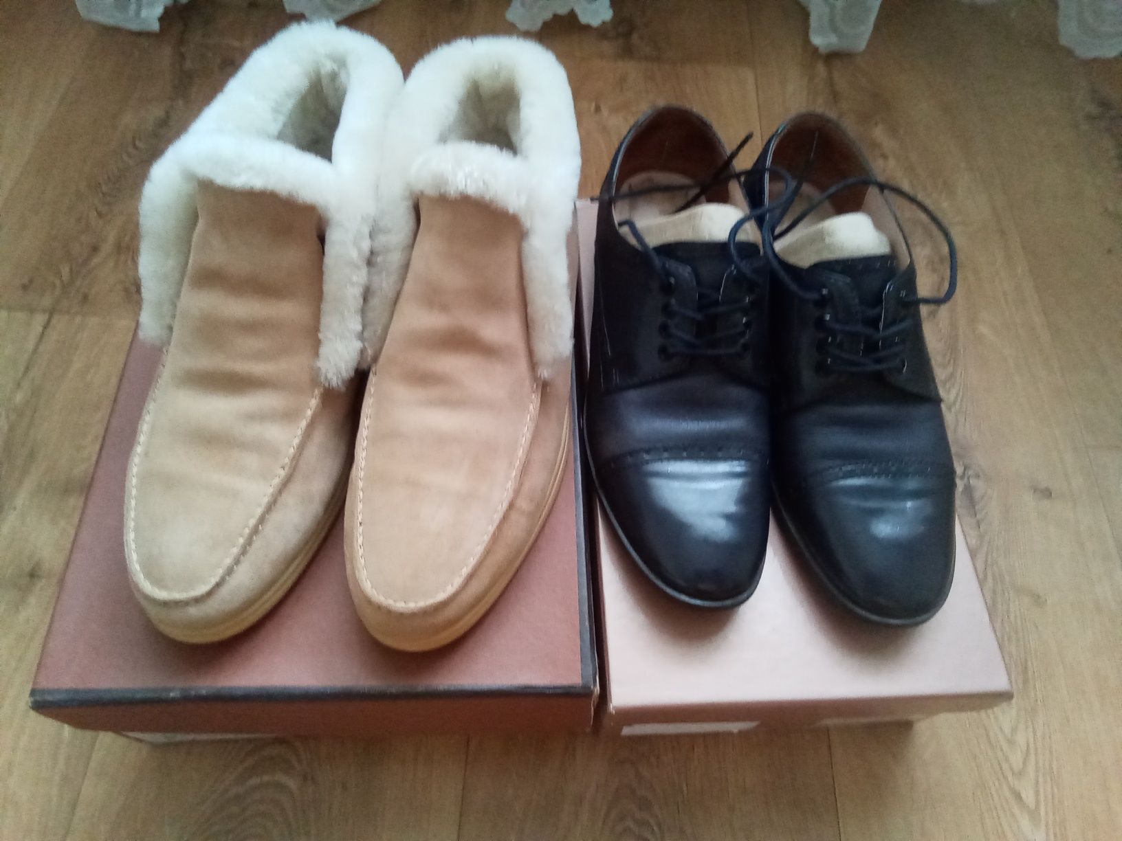 Продам теплые ботинки Loro Piana 38р и туфли Carlo Posolini 39р.