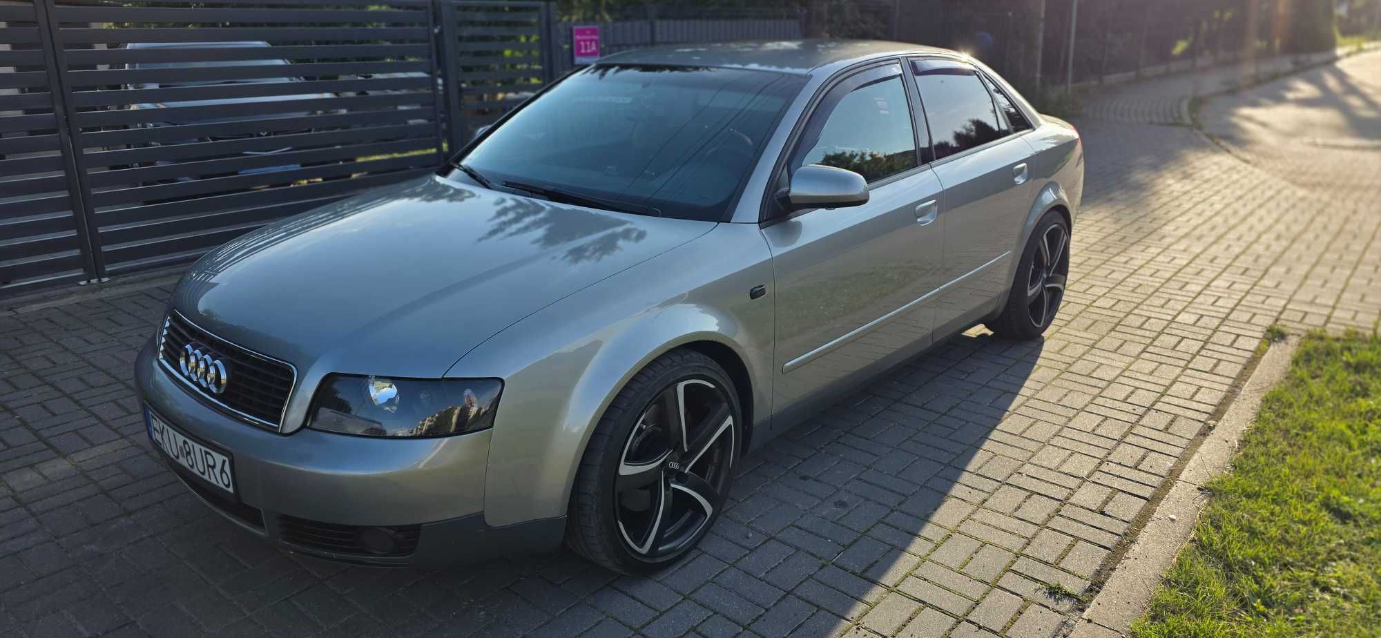 Audi A4 b6 2.4 V6 + GAZ (świeża butla)