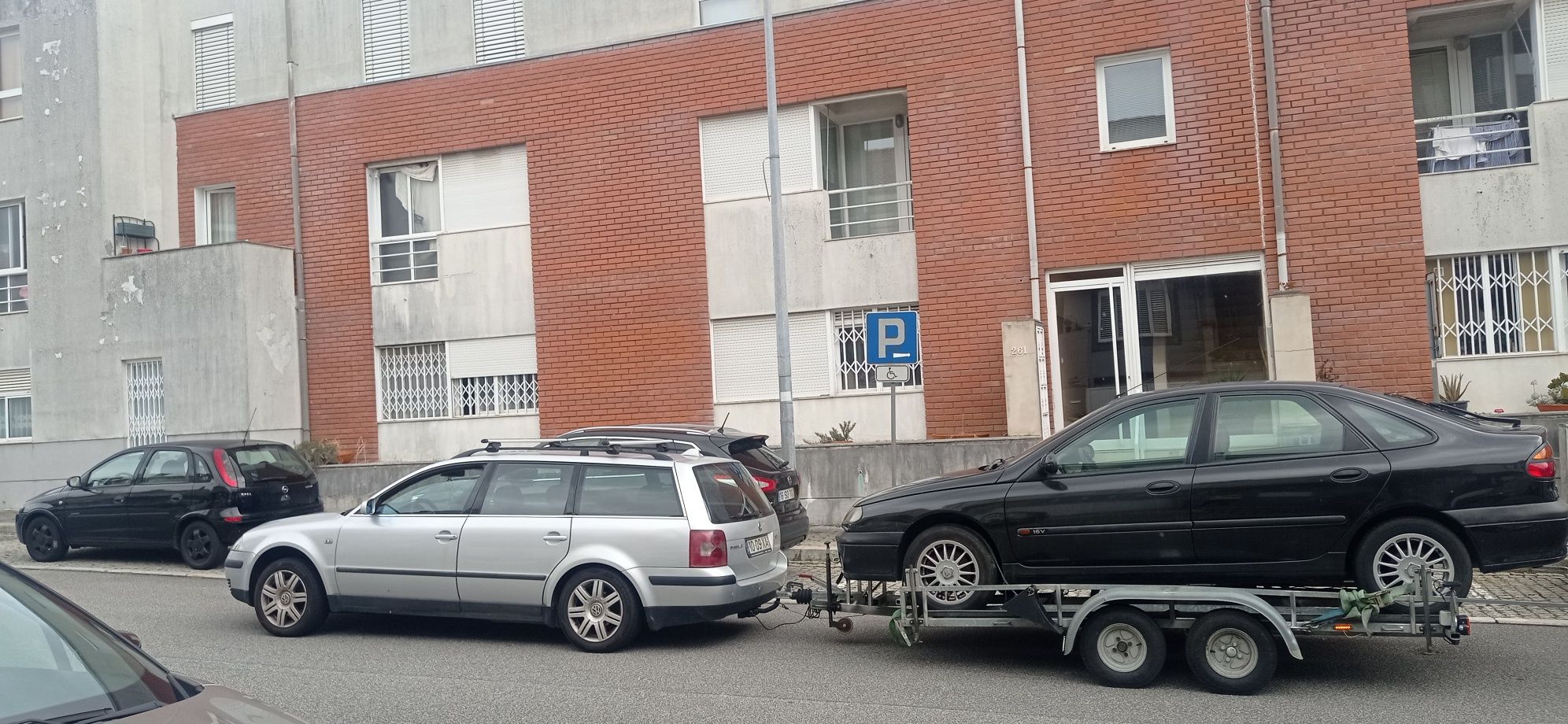 Transporte automóvel, caravana, moto ,barco e outros