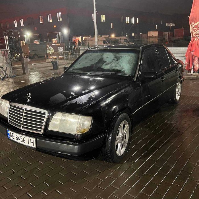 Mercedes Benz 124