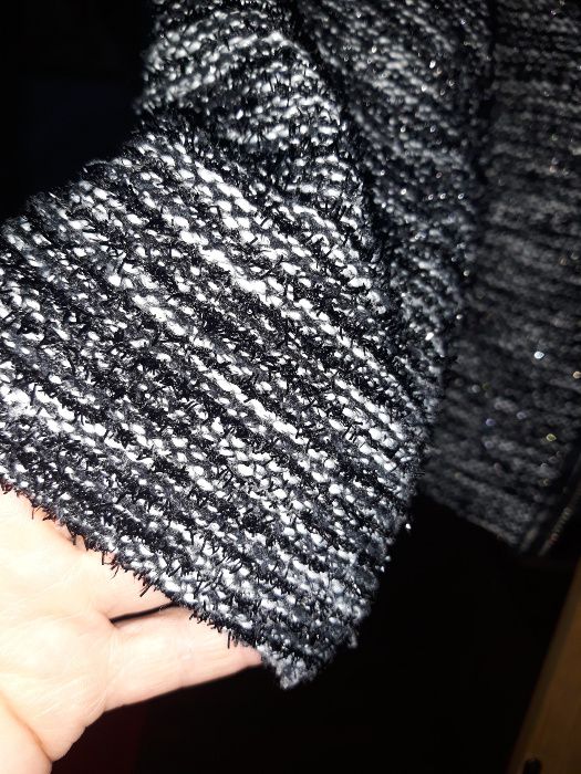 Sweterek narzutka 134