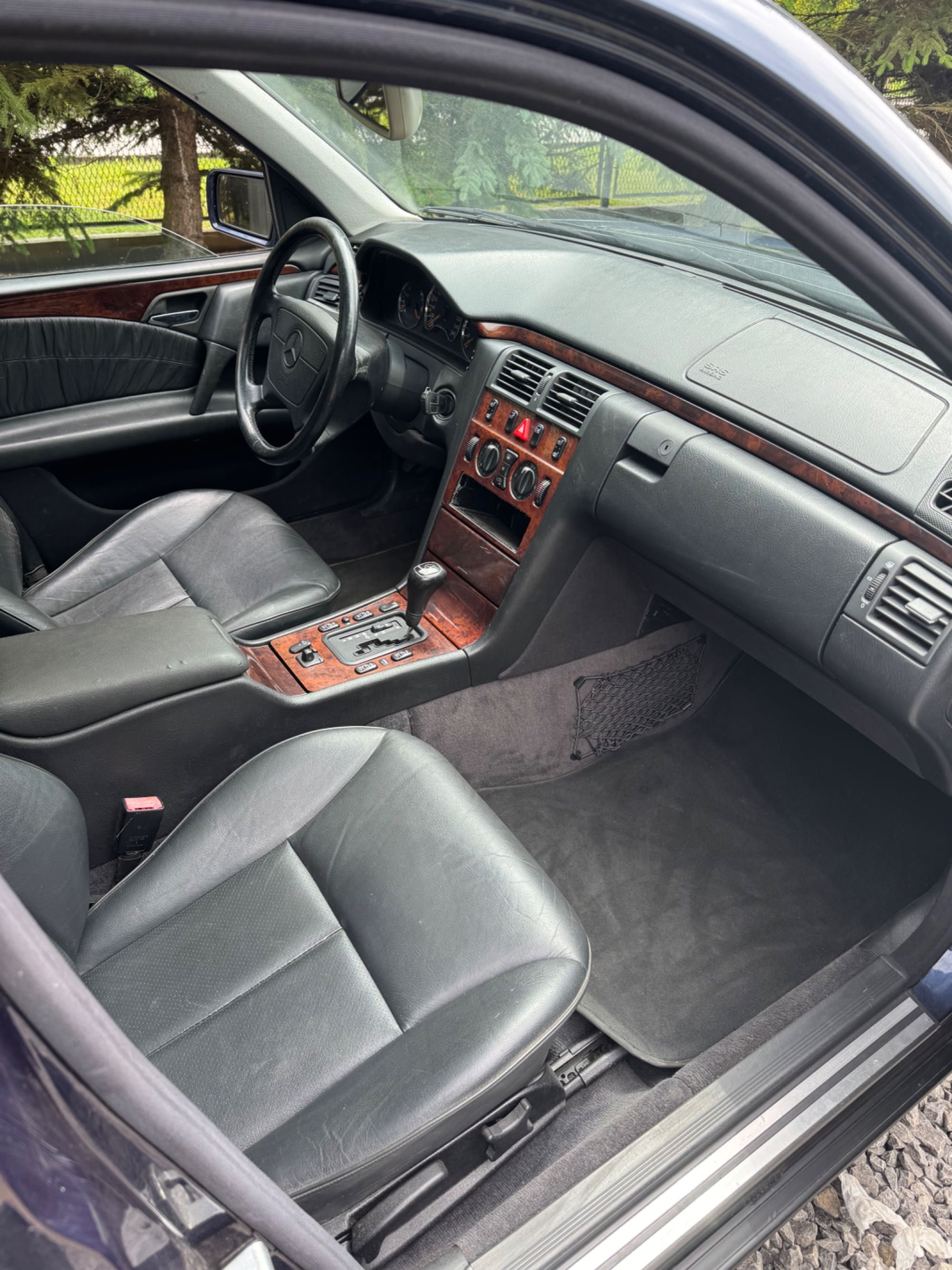 Mercedes W210 E280
