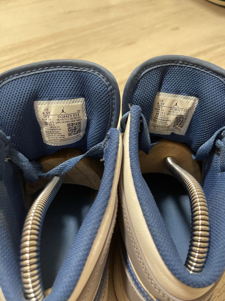 Air Jordan 1 mid, grey and blue