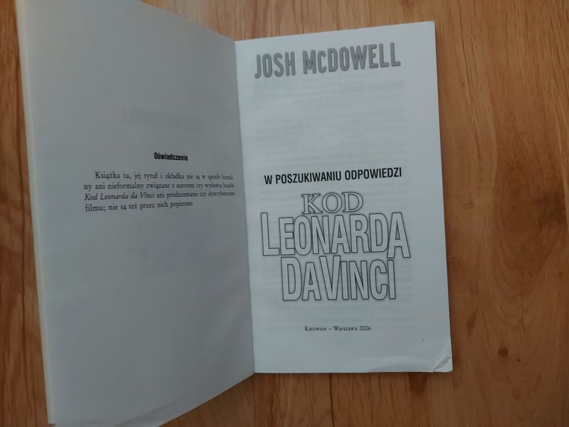 Kod Leonarda da Vinci. Josh Mcdowell. W poszukiwaniu odpowiedzi.