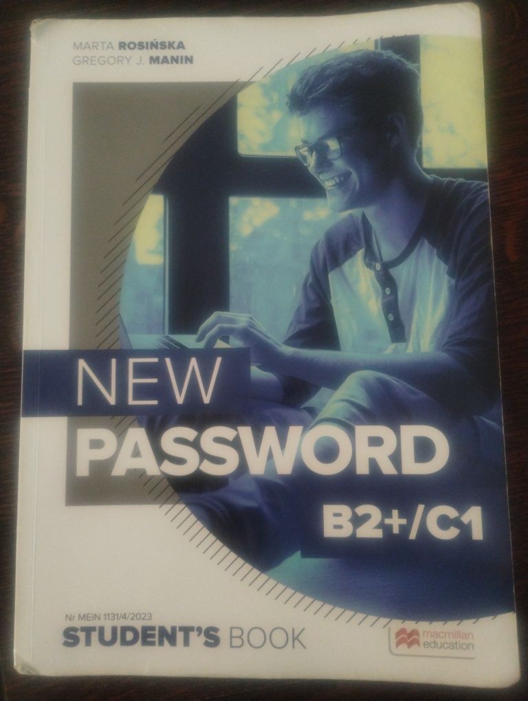 Podręcznik "New Password" B2+/C1 (Student's books)