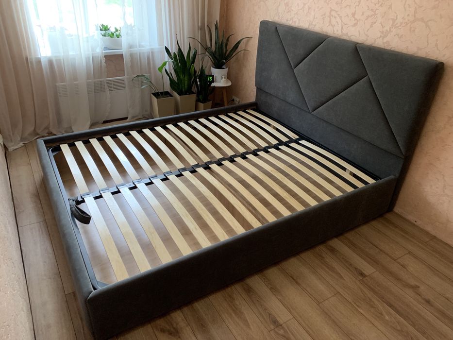 Ліжка та матраци! Доставка по Львову та області