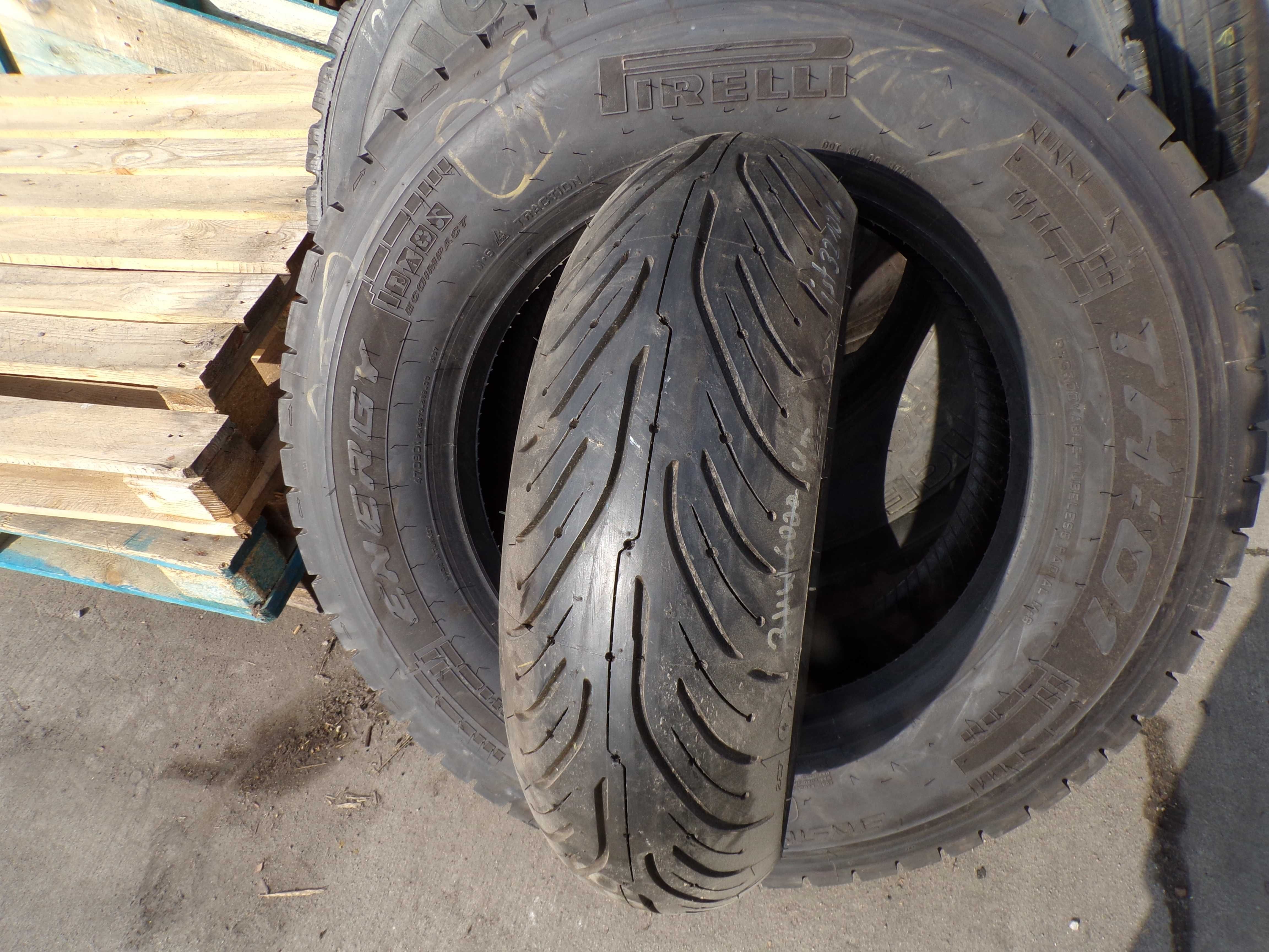 opona 180/55ZR17 Michelin 180/55R17 Pilot Road 4GT (350 netto)