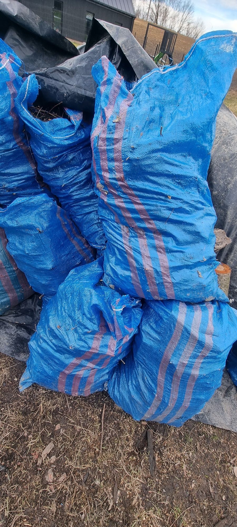 Zrębki drewna mieszanego