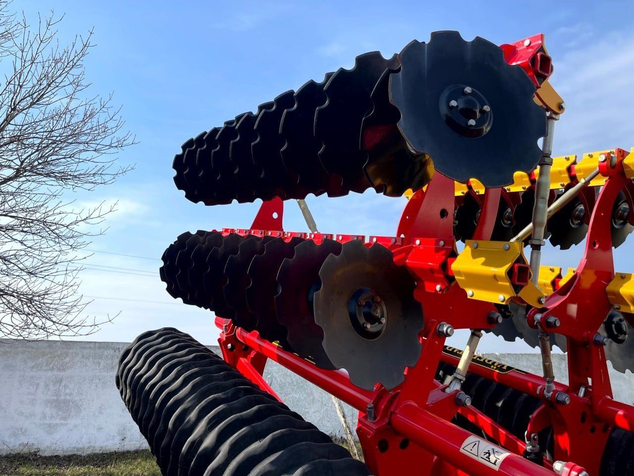 Нова дискова борона  Vaderstad Carrier CR 650