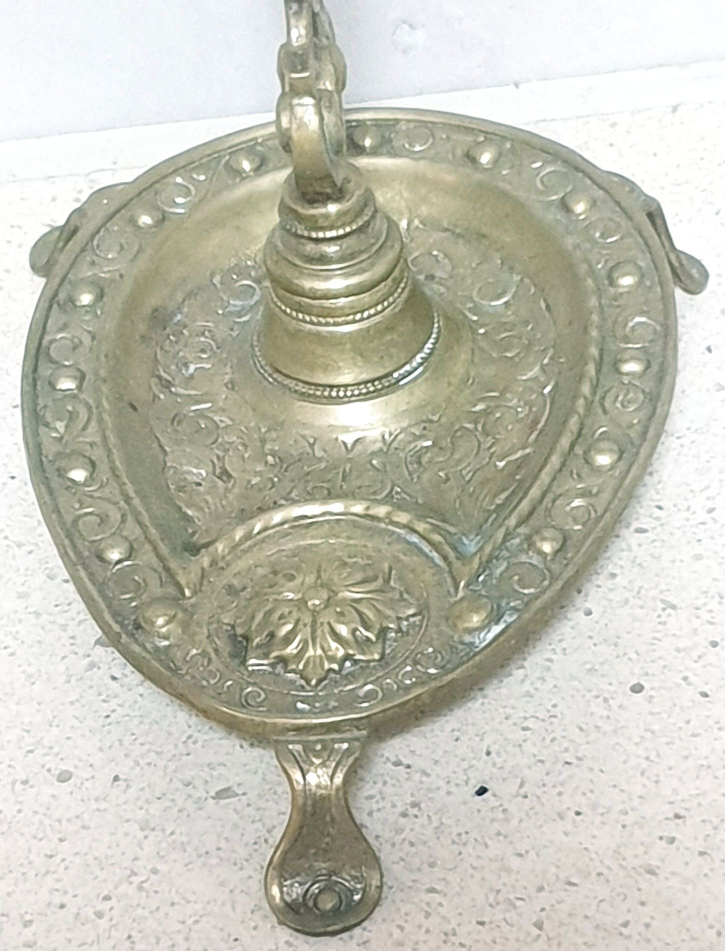 Antigo suporte de relógio de bolso em bronze Sec.XIX
