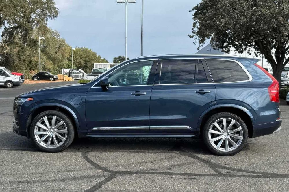 Volvo XC90 Recharge Inscription 7-Passenger      2022