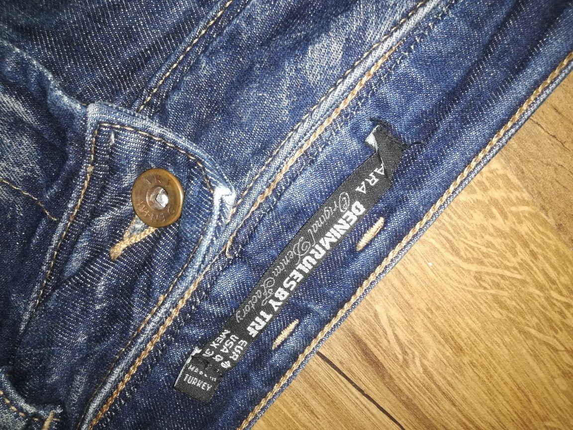 Zara jeansowe spodenki szorty dziury przetarcia 40 L