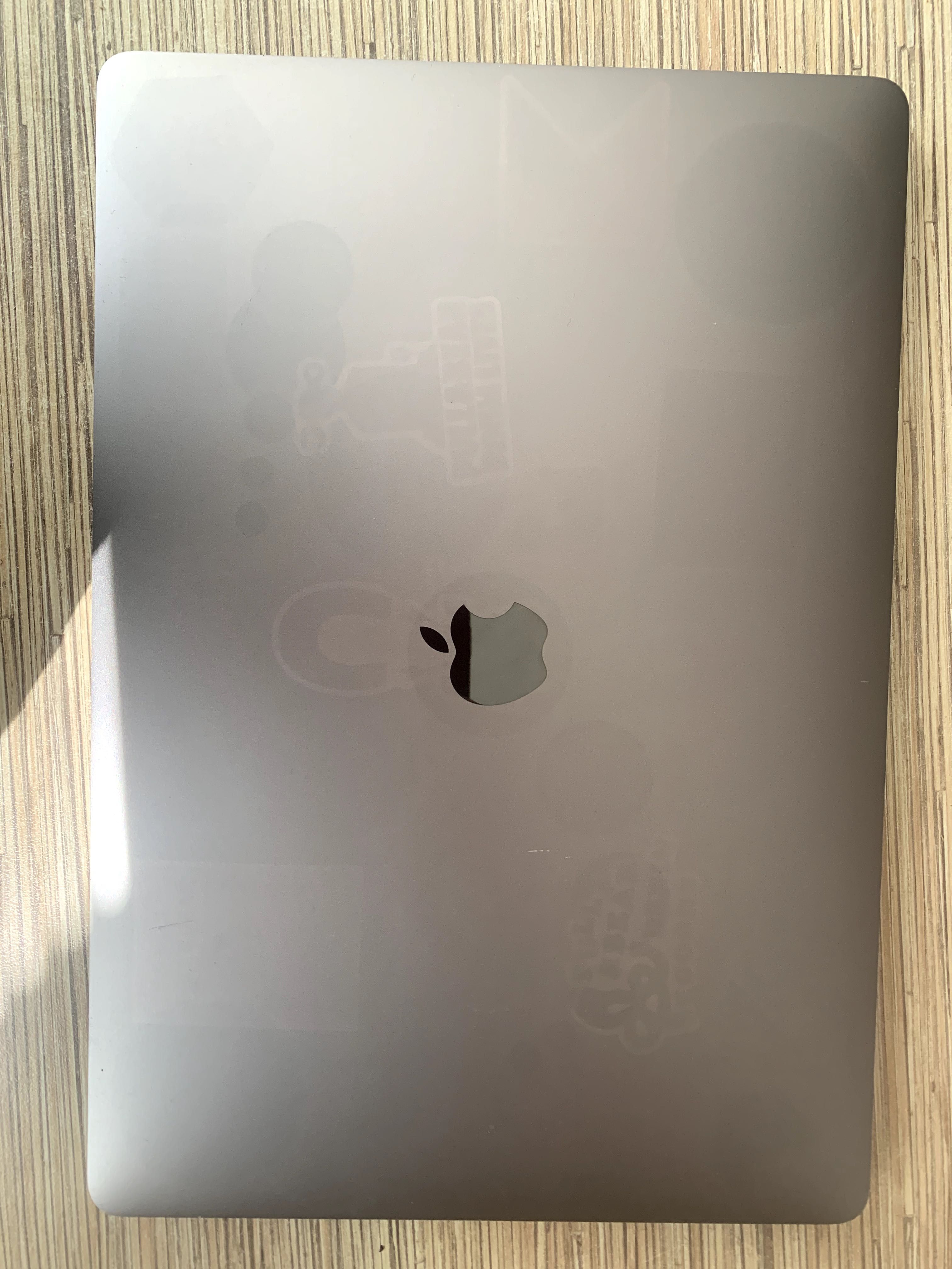 MacBook Pro 15” (2017, i7 / 16 ГБ / SSD)