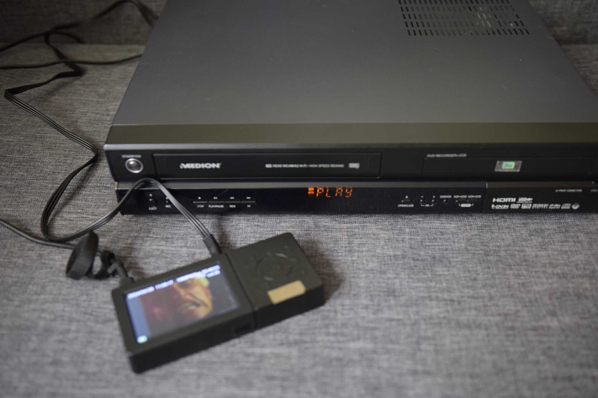 Magnetowid VHS - DVD - RW HDMI DV USB MEDION MD81664
