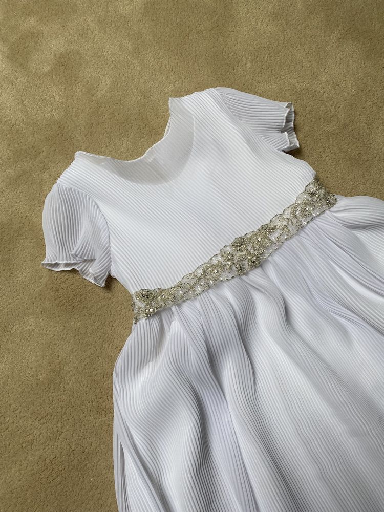 Біла сукня для дівчинки (причастя/випускний)