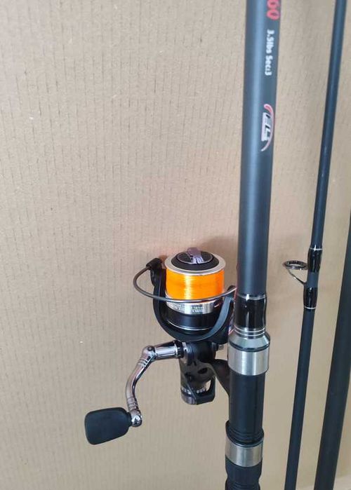 Wędka Karpiowa z kołowrotkiem FL ParossaCarp 3,6m 3,5lbs