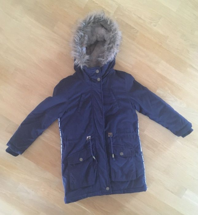 Zimowa kurteczka, parka f. Reserved roz. 122 dla dziewczynki