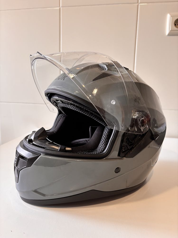 Capacete integral
