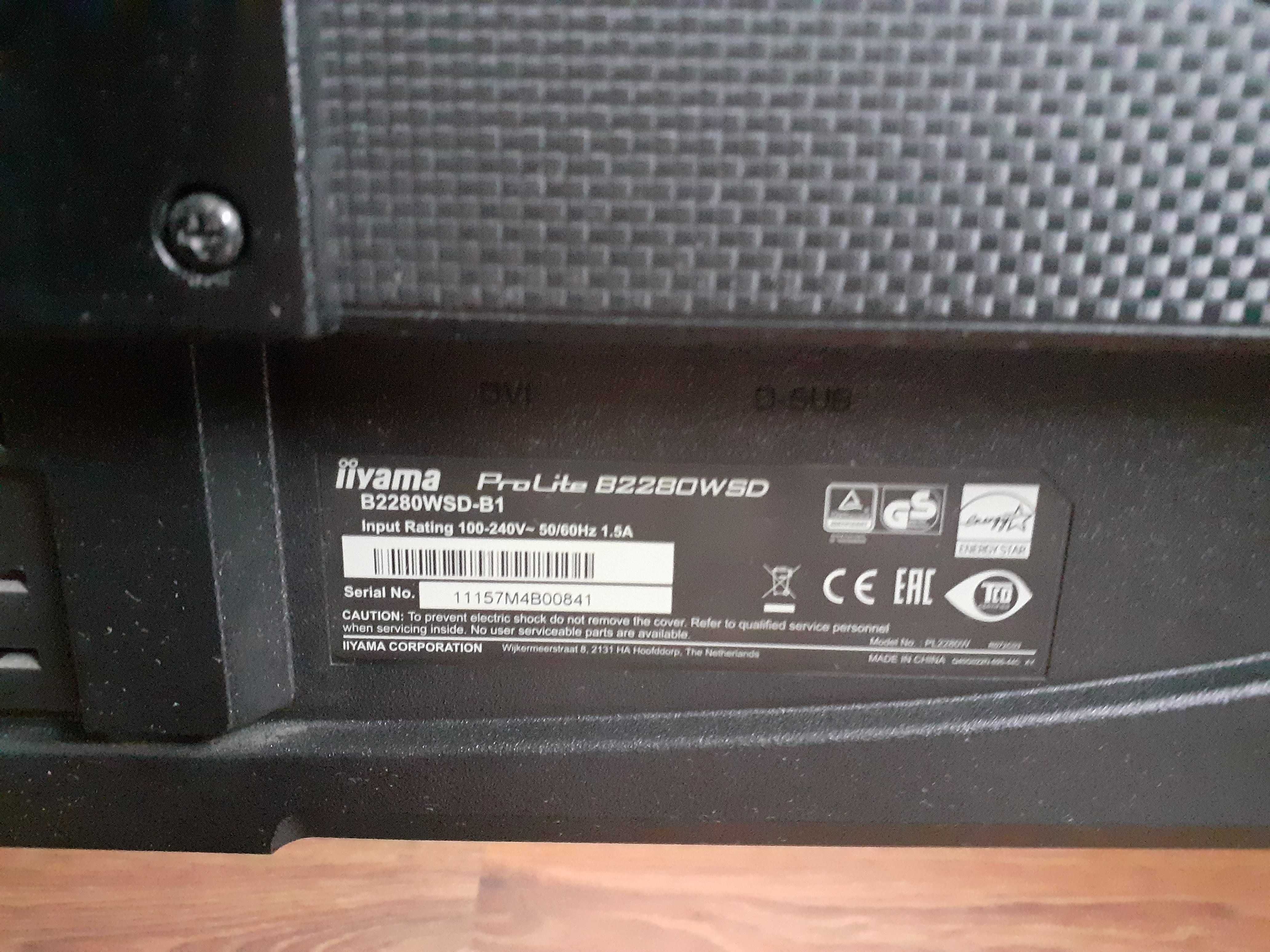 Monitor LED iilyama Prolite 82280WSD