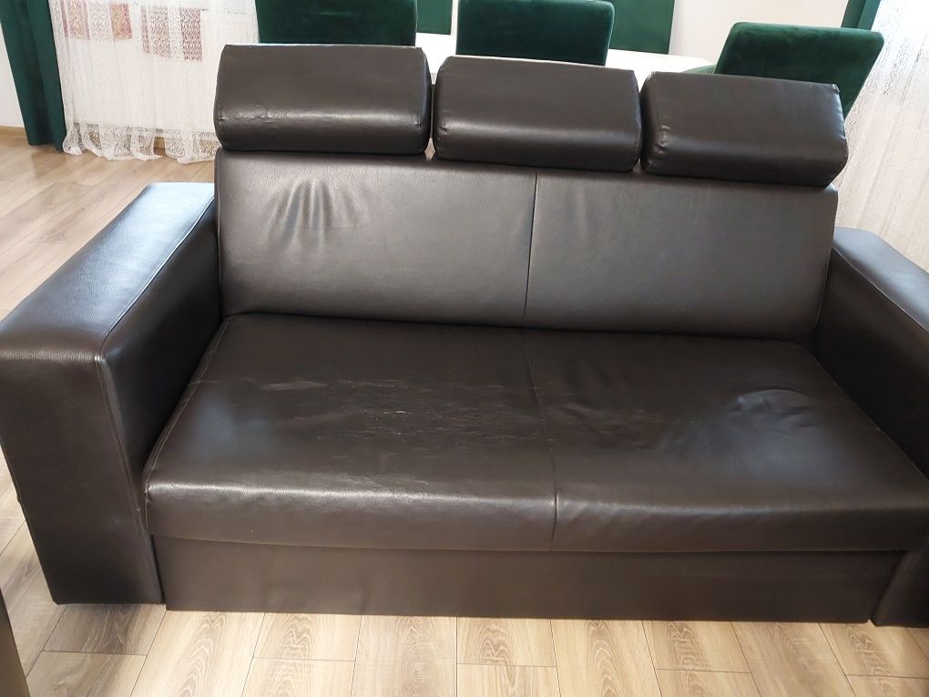 Zestaw wypoczynkowy. Sofa + fotele