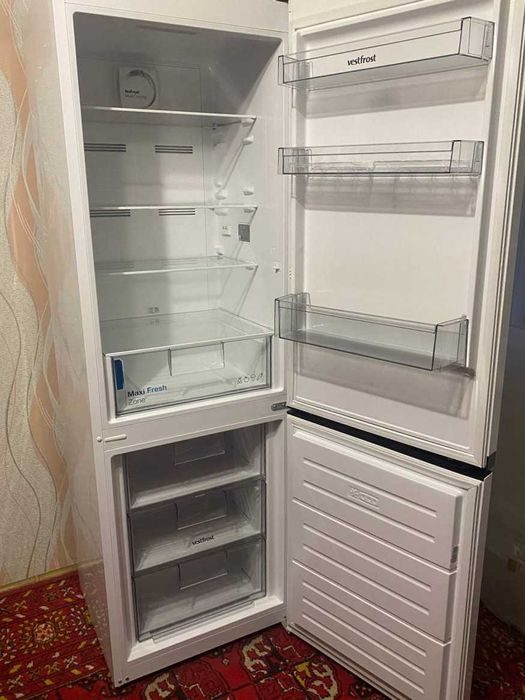 Холодильник Vestfrost