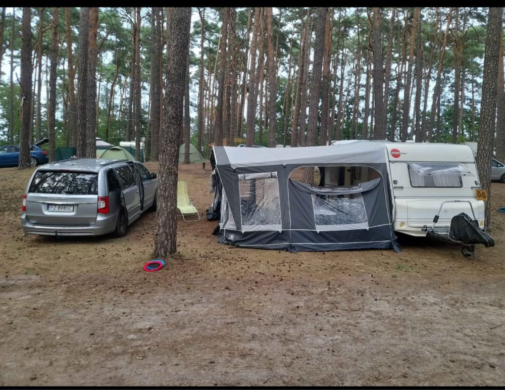 wynajem przyczepy kempingowej 1100 dmc