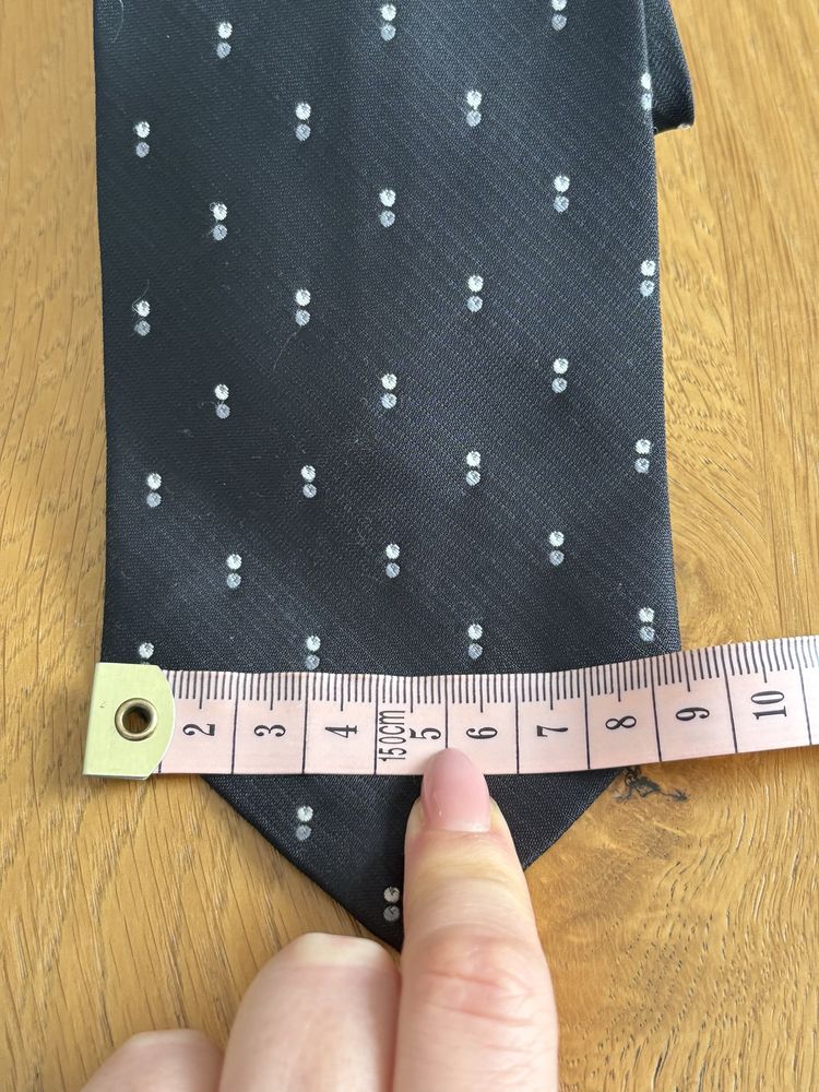 Krawat Distinctive Ties