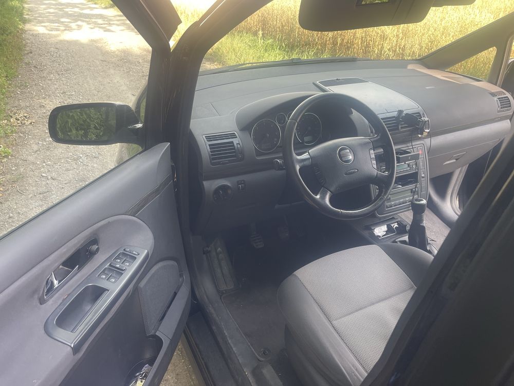1.9 TDI 115KM 7 foteli 325 tys km, klima działa, serwis rozrzad itp