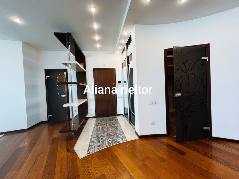 Аренда с террасой  Белый парус  паркинг видов