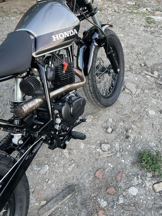 Продам мотоцикл HONDA FTR 223