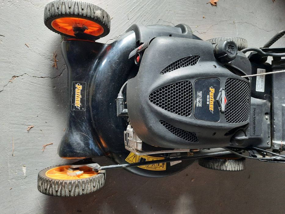 Koszulka spalinowa firmy Partner