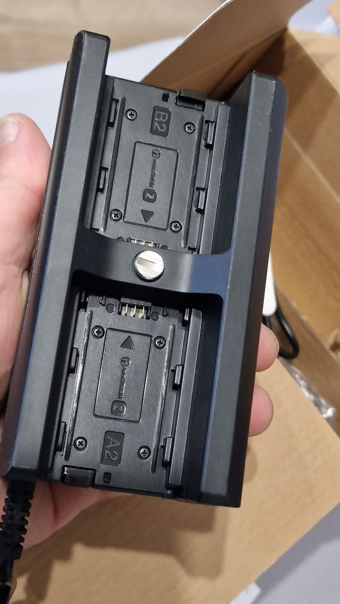 Sony Multi Battery Adaptor Kit ładowarka 4x A7 III seria Z i W