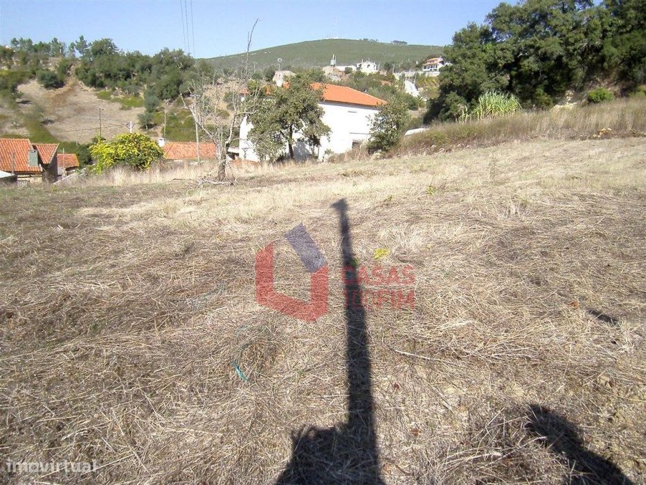 Terreno urbano com 1.522m2, inserido em zona de aglomerado rural, c...