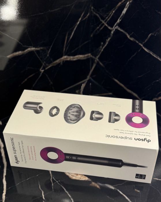 Suszarka do włosów Dyson Supersonic 1600W