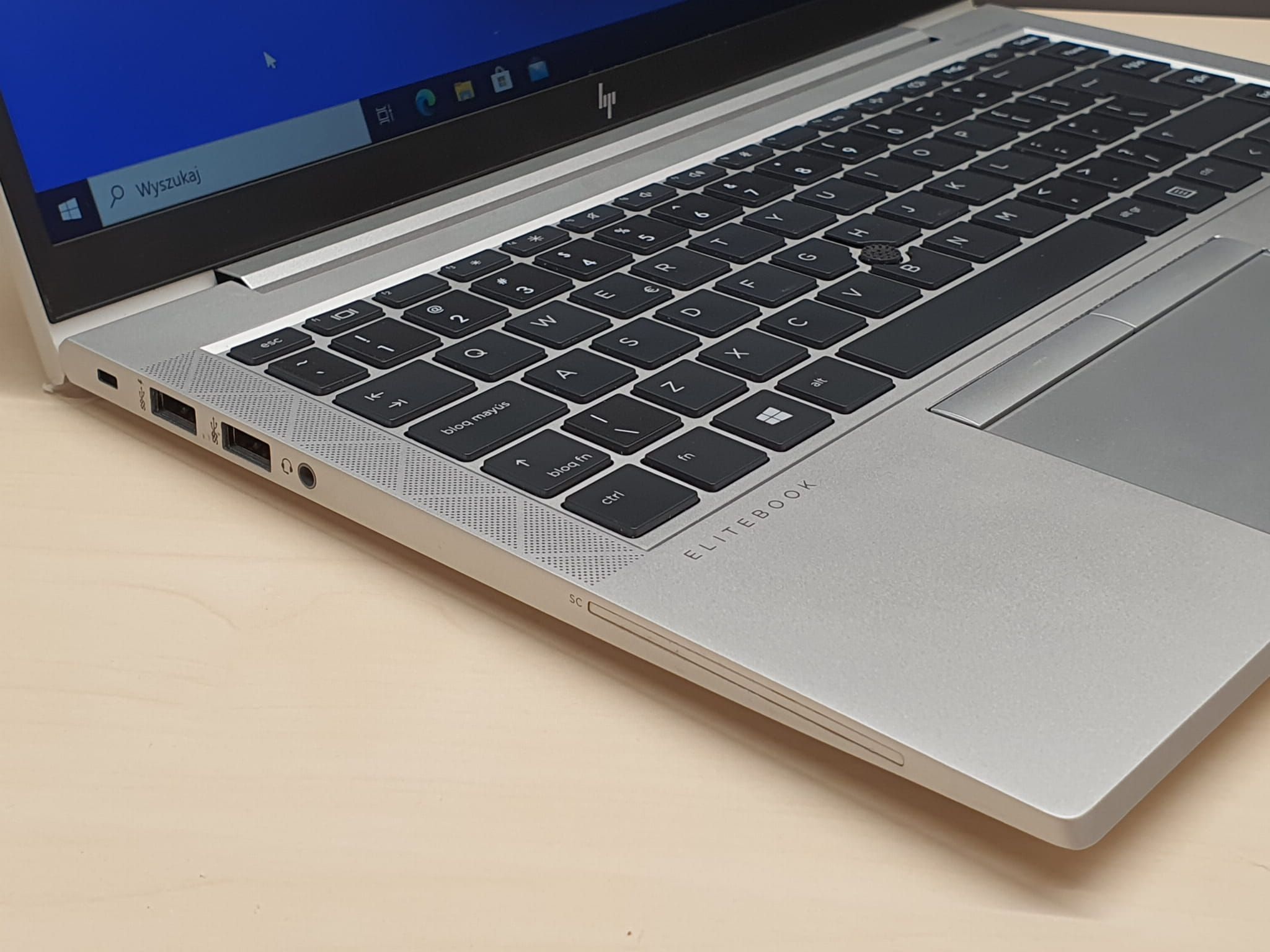 Laptop HP EliteBook 840 G7 | i5-10310U / FHD / 16RAM / 512 GB / OUTLET
