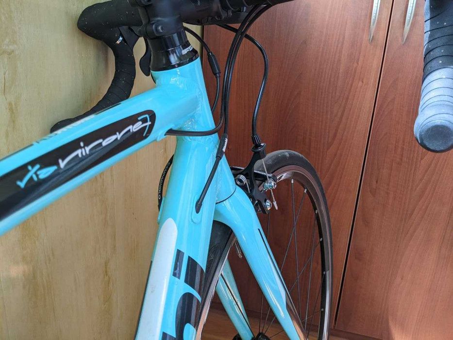 Шосейний велосипед Bianchi via nirone 7 Campagnolo 2x11
