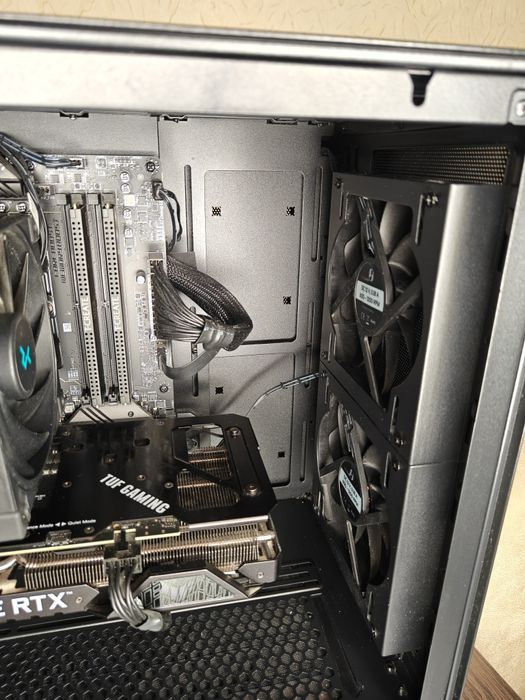 Продам ПК Ryzen 7500F Nvidia RTX 3060 OC DDR5 32gb