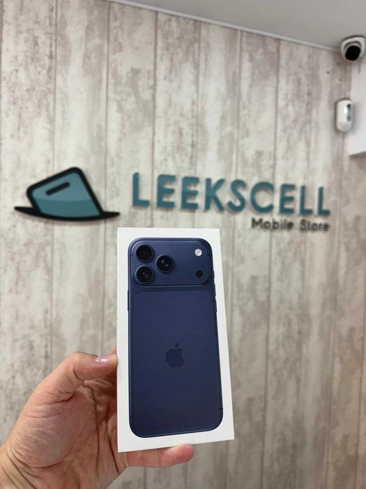 IPHONE 17 PRO MAX - 256GB - AZUL - ENTREGA IMEDIATA