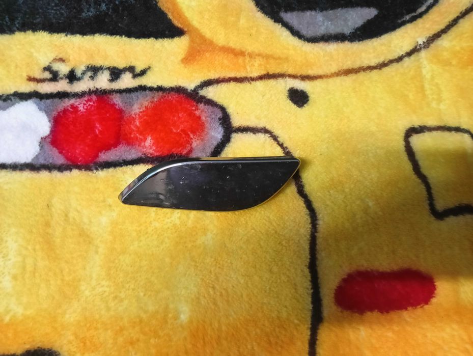 zaślepka spryskiwacza superb ii prawa