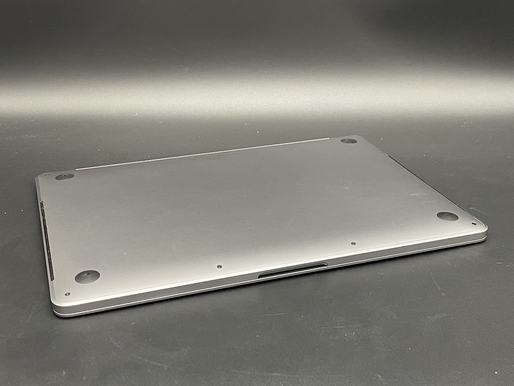 Macbook pro 2019 256 gb 16gb ssd