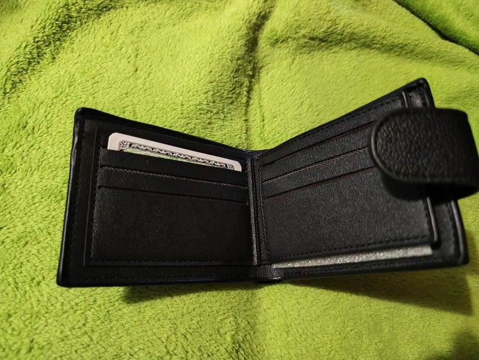 Carteira preta de homem