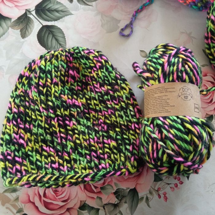 Nowa czapka ręcznie robiona handmade rękodzieło multikolor