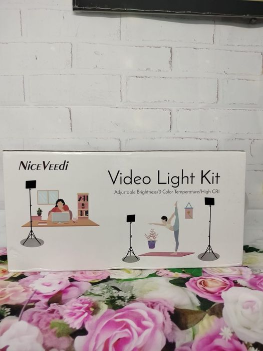 zestaw dwóch lamp wideo LED,