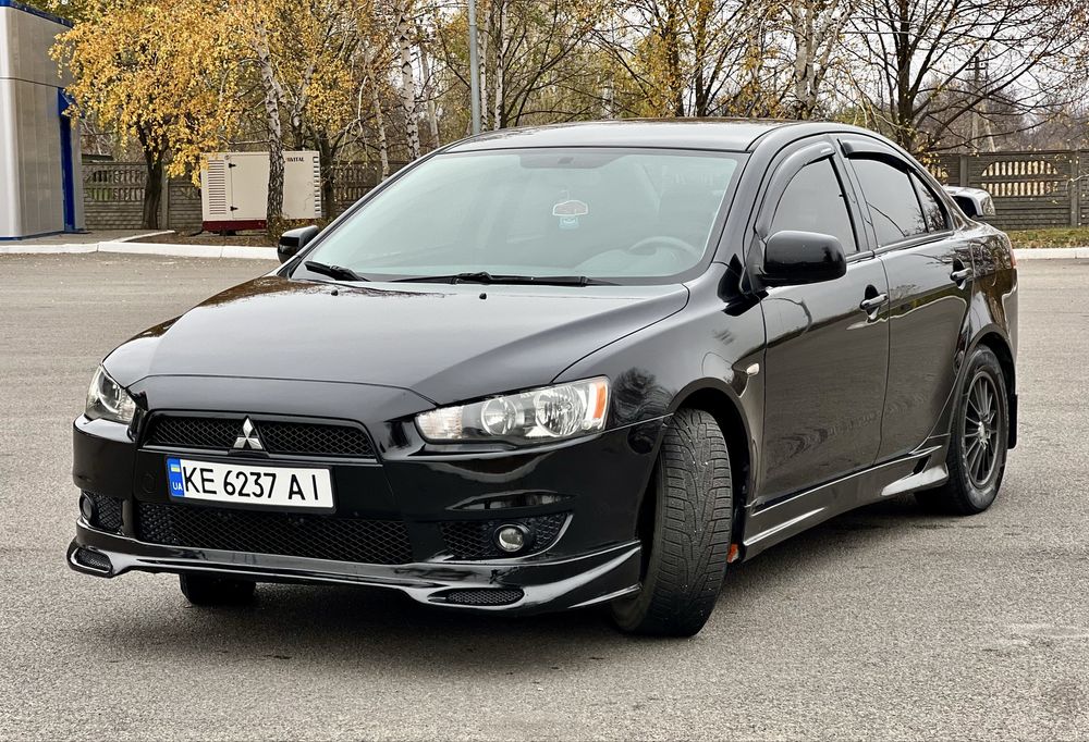 Продам Mitsubishi Lancer X